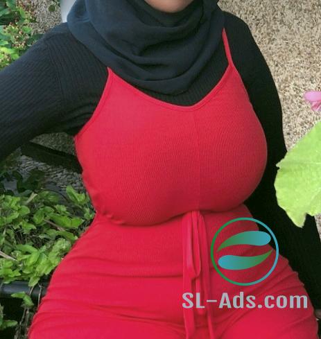 🧕Aabidah Muslim girl  WITH FACE CAM SHOW lanka sl ads.com